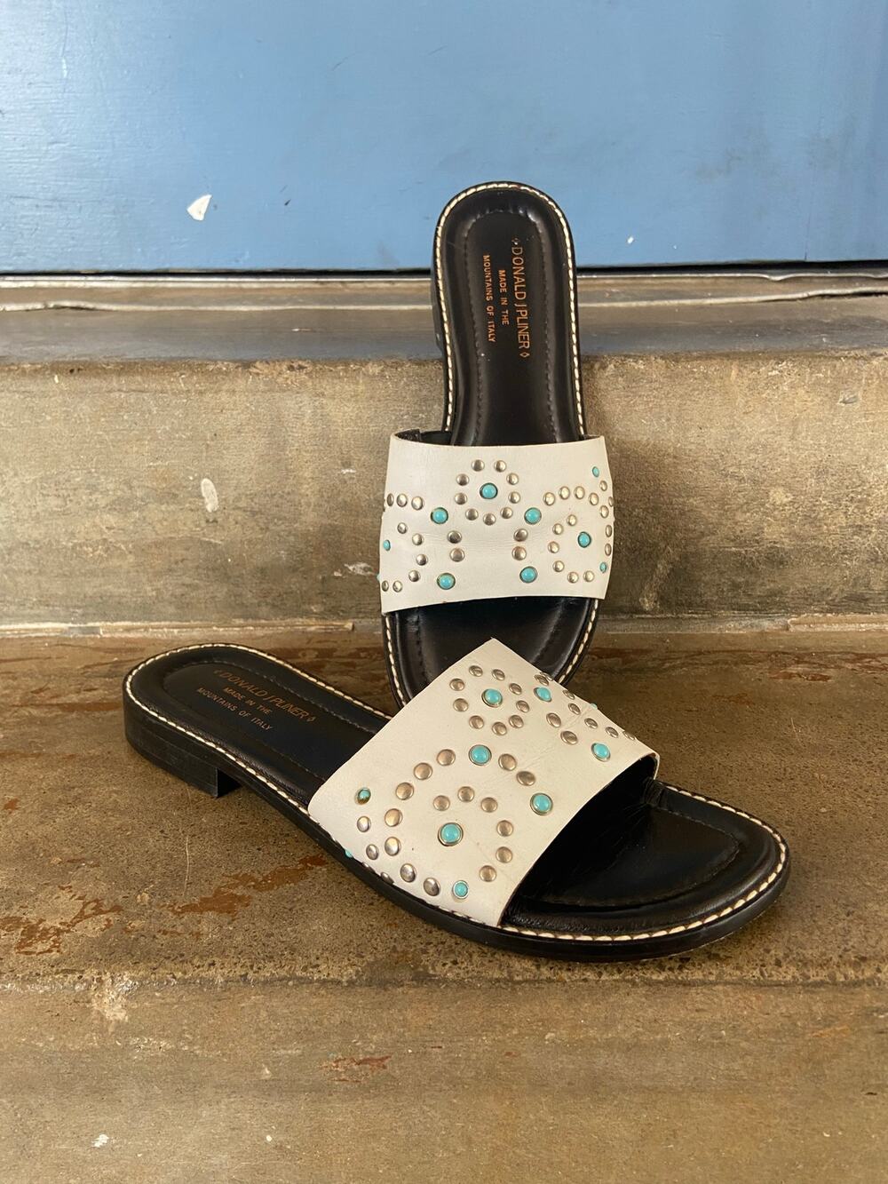 Donald J Pliner white leather single strap flat slide sandal w/ stud detail